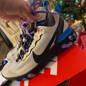 Nike React Element 55
